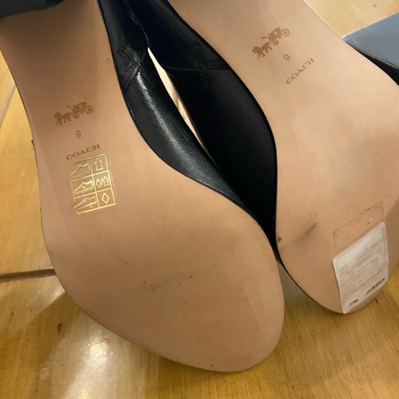 Coach Women’s Olivia Leather Black Ankle Boots New Size 9 *missing charms - Picture 10 of 16